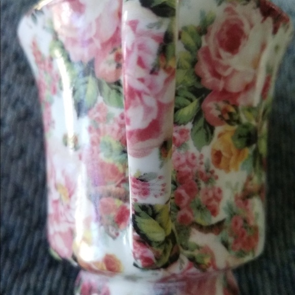 Darice Paragon Cup & Saucer Marlborough Pink Rose Fine Bone China with Gold Trim - Picture 6 of 9